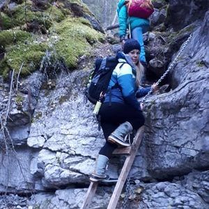 Meet your Posher, Charissa